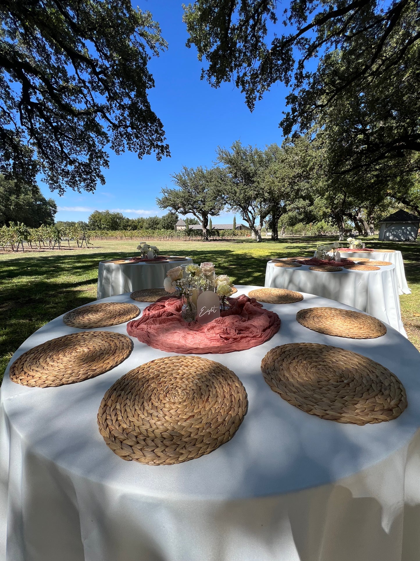 Table Cloths - Ivory - Rectangle & Round